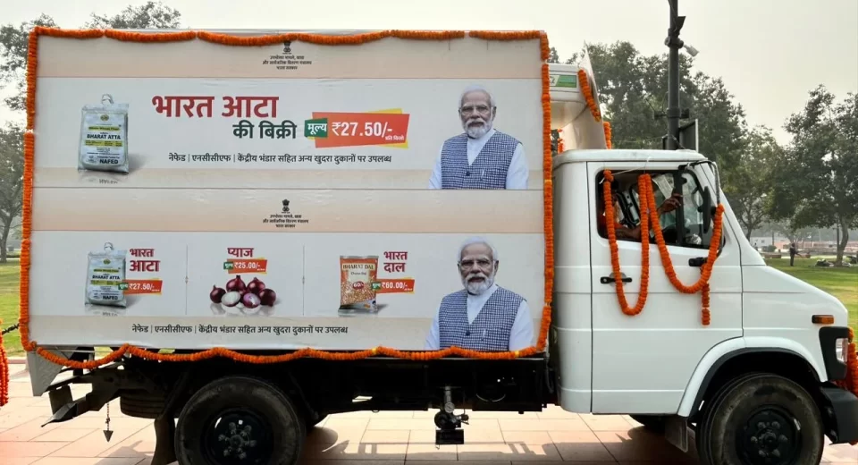 Centre Launches Sale of ‘Bharat Atta at an MRP of ₹ 27.50 per Kg 1